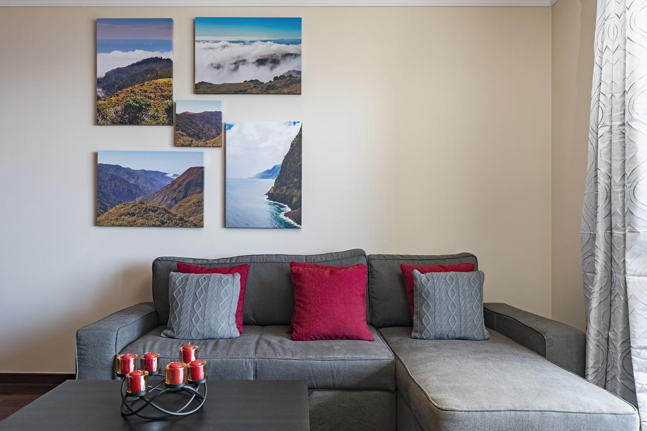 Apartment V By An Island *