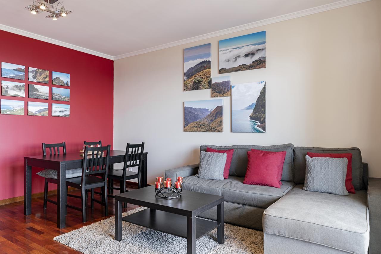 Apartment V By An Island *